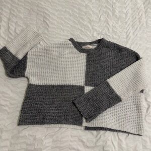 Gray and White Sweater size S!